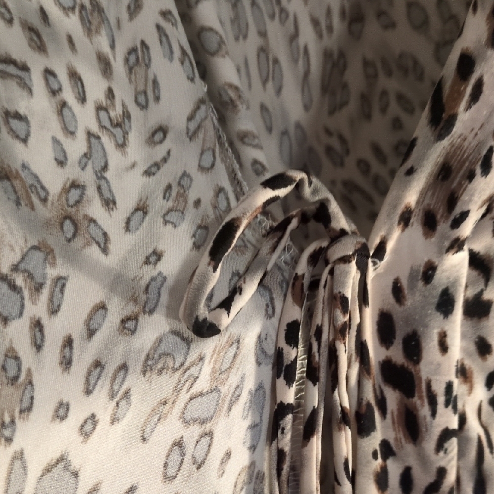 Rene Rofe Animal Print Women's Robe - Picture 5 of 7